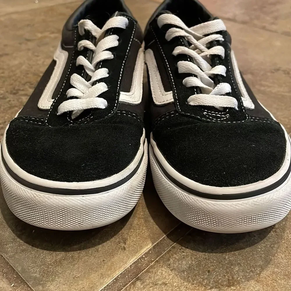 Vans Old Skool Black Suede Leather Low Top Sneaker Shoe US Youth 4.5 EU 36